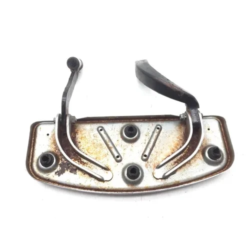 Left Driver Floorboard 2008 Harley-Davidson Electra Glide Classic FLHTC 2855A x 14