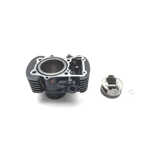 Engine Cylinder Jug W Piston Rear 2006 Suzuki Boulevard C50C 2847A x 3