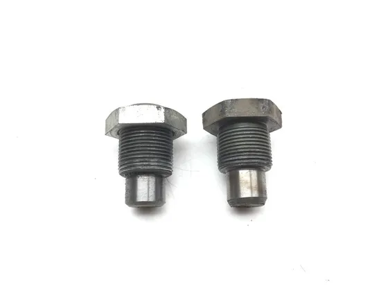 Swing Arm Swingarm Bolt 2006 Suzuki Boulevard C50C 2847A