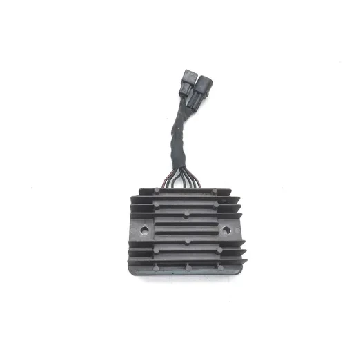Ignition Voltage Regulator 2006 Suzuki Boulevard C50C 2847A x 3