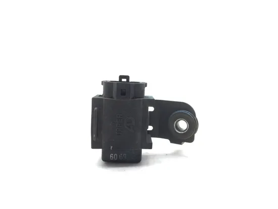 Tip Back Angle Sensor 2006 Suzuki Boulevard C50C 2847A x