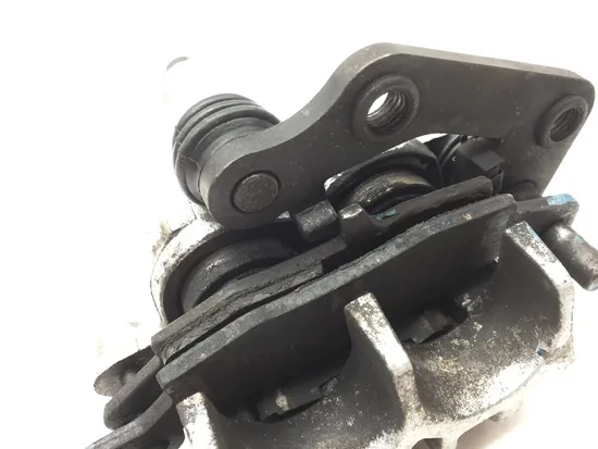 Front Brake Caliper 2006 Suzuki Boulevard C50C 2847A