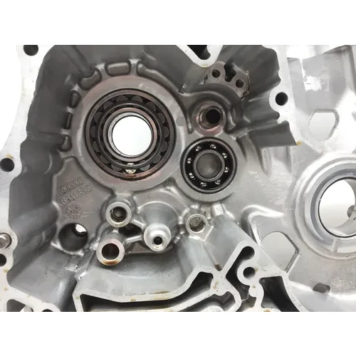 Engine Left Right Center Cases 2016 Can-Am Spyder ST-S SE5 2757A x 22