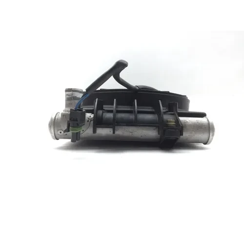 Radiator Cooling Front Fluid with Fan 2016 Can-Am Spyder ST-S SE5 2757A x 17