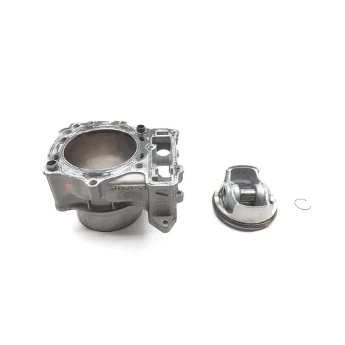 Engine Cylinder Jug W Piston Front 2000 Suzuki TL1000S 2845A 3