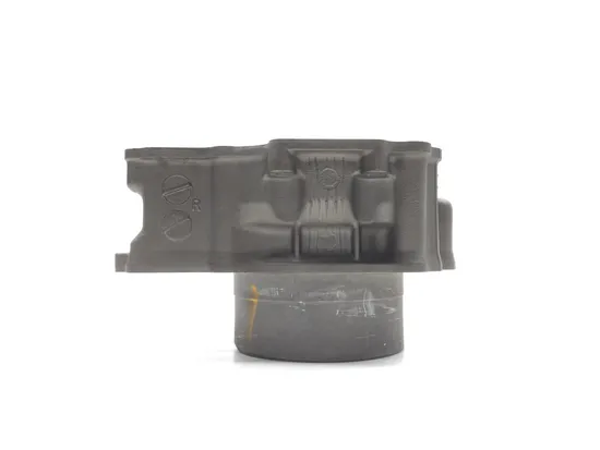 Engine Cylinder Jug W Piston Rear 2000 Suzuki TL1000S 2845A x