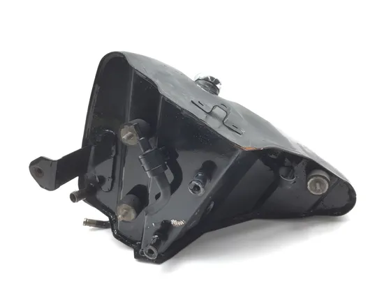 Engine Oil Tank 2001 Harley-Davidson Sportster 883 Hugger XLH883 2862A x