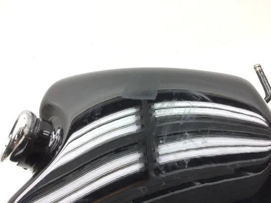 Engine Oil Tank 2001 Harley-Davidson Sportster 883 Hugger XLH883 2862A x