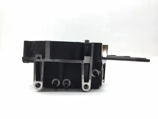 Engine Right Center Case 2000 Harley-Davidson Dyna Wide Glide FXDWG 2864A