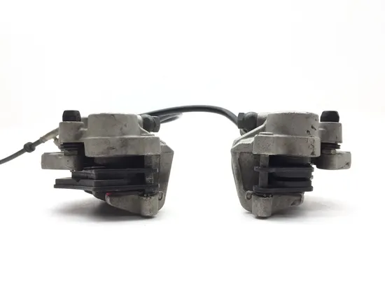 Left Right Front Brake Calipers Pads Set 2003 Aprilia ETV1000 Caponord 2844A