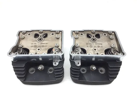 Front Rear Cylinder Head Set 2000 Harley Heritage Softail Classic FLSTC 2863A x