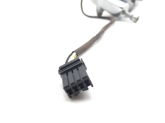 Headlight Front Headlamp 2004 Harley Sportster 1200 Custom XL1200C 2861A x