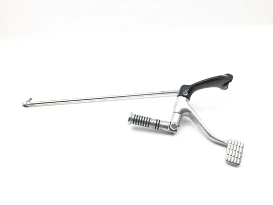 Right Forward Control 2004 Harley-Davidson Sportster 1200 Custom XL1200C 2861A x