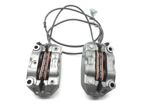 Left Right Front Brake Calipers Pads Set 2017 Ducati Multistrada 950 2866A