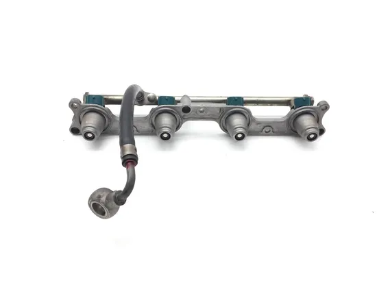 Engine Fuel Priming Rail 2007 Honda CBR1000RR 2877A