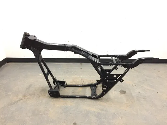 Main Frame Chassis CLN Ready To Go 2002 Harley-Davidson Road King FLHR 2881A x