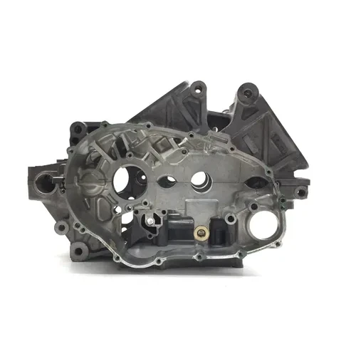 Upper Lower Center Cases Case 2001 Honda Interceptor 800 VFR800F 2873A 5