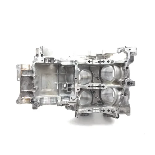 Upper Lower Center Cases Case 2001 Honda Interceptor 800 VFR800F 2873A 15