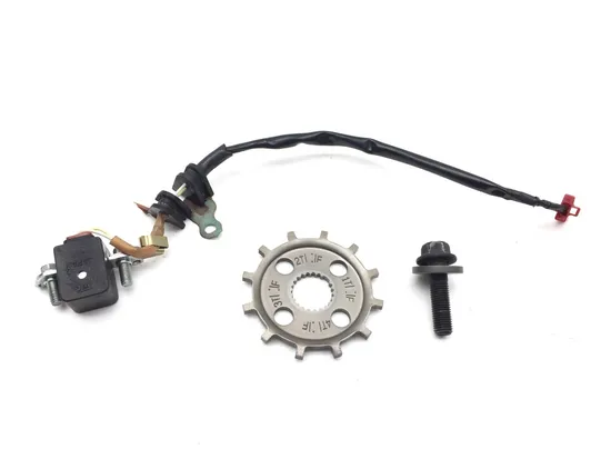 Engine Stator Pickup Coil 2001 Honda Interceptor 800 VFR800F 2873A