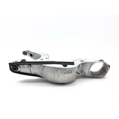 Swing Arm Swingarm 2001 Honda Interceptor 800 VFR800F 2873A 3
