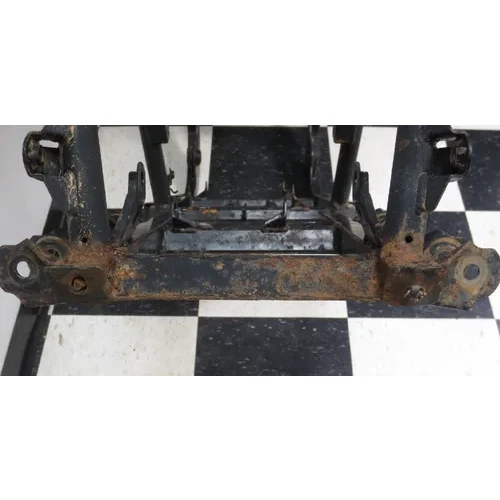 Frame Chassis 1998 Yamaha Grizzly 600 YFM600FWA 4x4 442 x 8