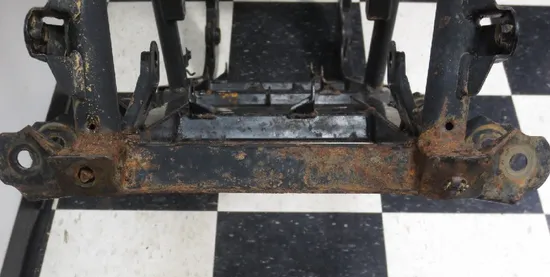 Frame Chassis 1998 Yamaha Grizzly 600 YFM600FWA 4x4 442 x