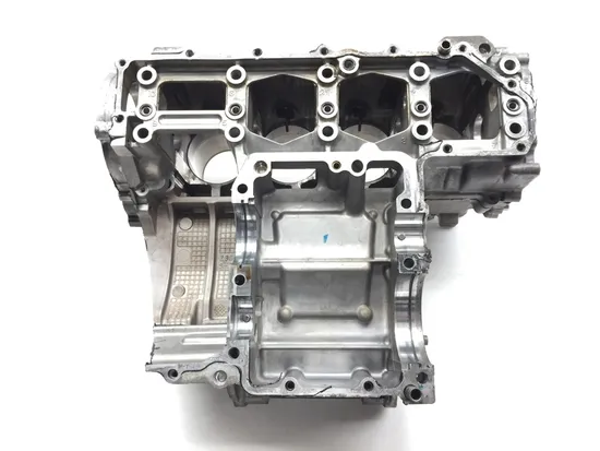 Upper Lower Center Cases Case 2004 Suzuki GSXR600 2875A