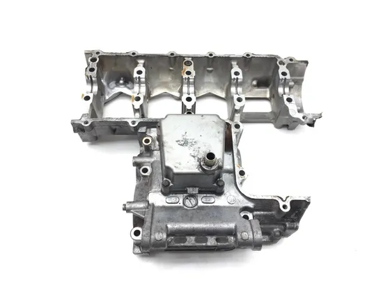 Upper Lower Center Cases Case 2004 Suzuki GSXR600 2875A