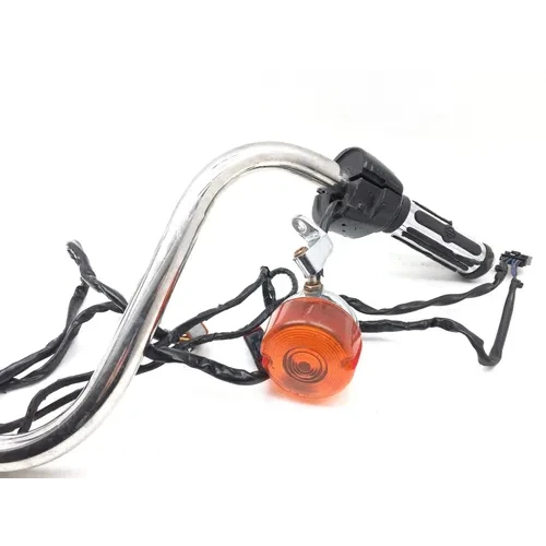 Aftermarket Handle Bars w Cables 2000 Harley Sportster 1200 XLH1200 2880A x 11
