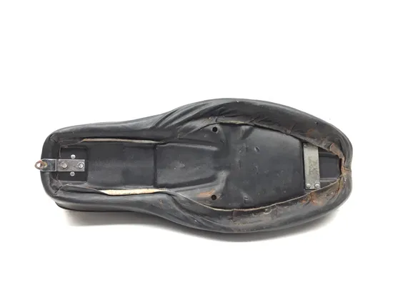 Seat 1991 Harley-Davidson Sportster 1200 XLH1200 2879A x