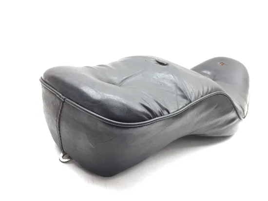 Seat 1991 Harley-Davidson Sportster 1200 XLH1200 2879A x