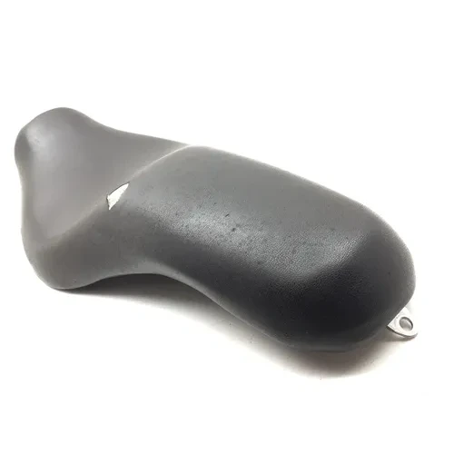 Seat 2004 Harley-Davidson Sportster 883 Custom XL883C 2883A x 7