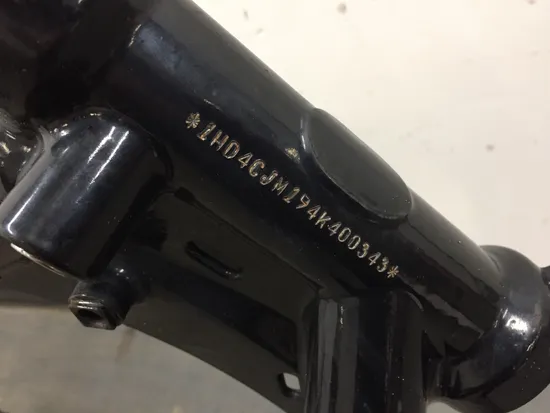 Main Frame Chassis CLN 2004 Harley-Davidson Sportster 883 Custom XL883C 2883A x