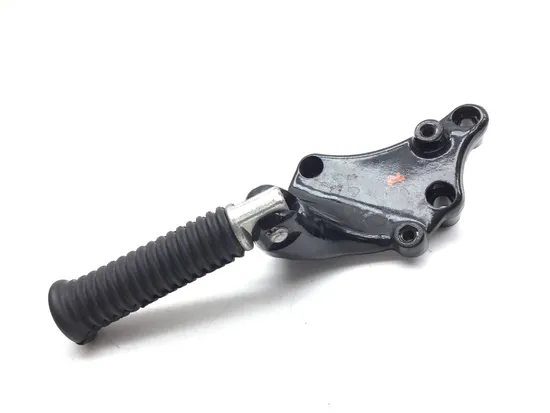 Right Rear Back Passenger Peg Bracket 2016 Harley Sportster 883 Super Low 2884A