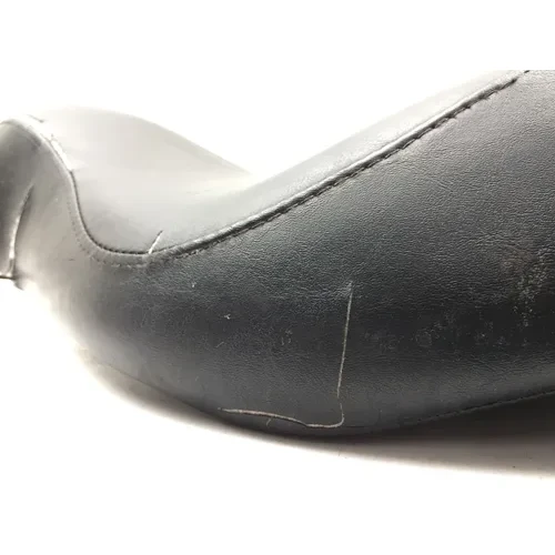 Seat 2016 Harley-Davidson Sportster 883 Super Low XL883L 2884A x 15
