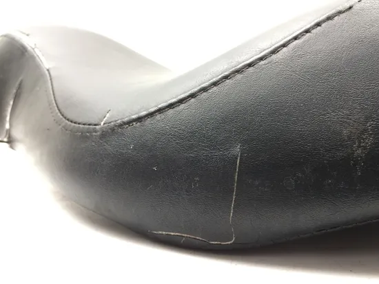 Seat 2016 Harley-Davidson Sportster 883 Super Low XL883L 2884A x