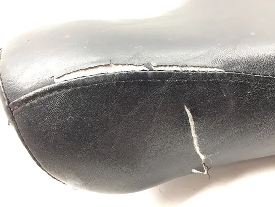 Seat 2016 Harley-Davidson Sportster 883 Super Low XL883L 2884A x