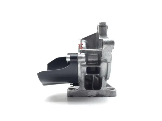 Engine Oil Filter Mount 2018 Kawasaki Ninja ZX6R ZX636 ABS KRT Edition 2898A