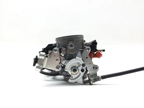Throttle Body with Injectors 2018 Kawasaki Ninja ZX6R ZX636 ABS KRT 2898A