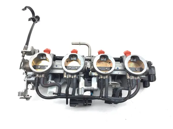 Throttle Body with Injectors 2018 Kawasaki Ninja ZX6R ZX636 ABS KRT 2898A