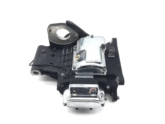 5 Speed Transmission 2005 Harley-Davidson Softail Deluxe EFI FLSTNI 2878A