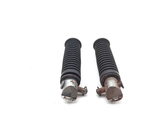 Left Right Set Passenger Peg Bracket 1998 Kawasaki Vulcan 800 Classic 2890A x