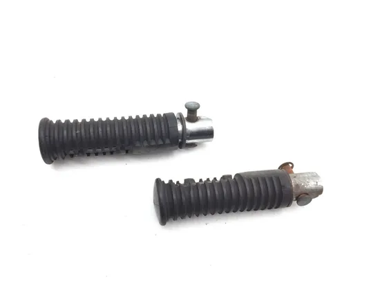 Left Right Set Passenger Peg Bracket 1998 Kawasaki Vulcan 800 Classic 2890A x