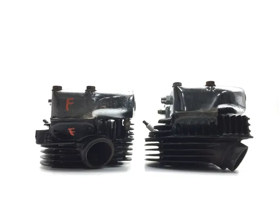 Front Rear Cylinder Head Set 1977 Harley-Davidson Sportster 1000 XLH 2897A x