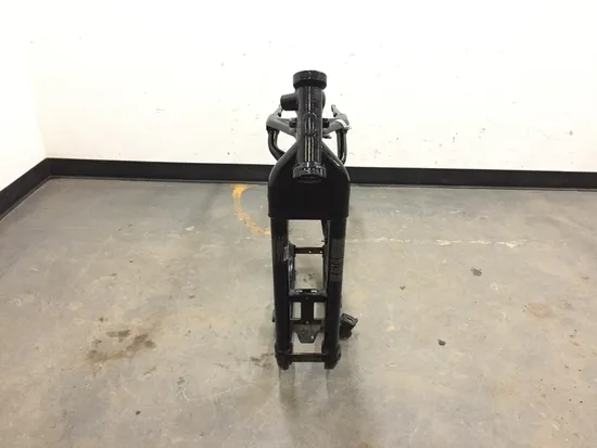 Main Frame Chassis CLN 2006 Harley-Davidson Sportster 1200 Custom XL1200C 2915A