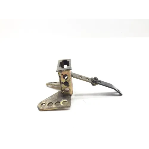 Seat Backrest Mount Bracket 2000 Harley Ultra Classic EFI FLHTCUI 2913A 5