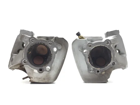 Front Rear Cylinder Head Set 2003 Harley Softail Standard EFI FXSTI 2918A x