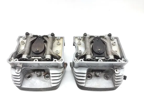 Front Rear Cylinder Head Set 2003 Harley Softail Standard EFI FXSTI 2918A x