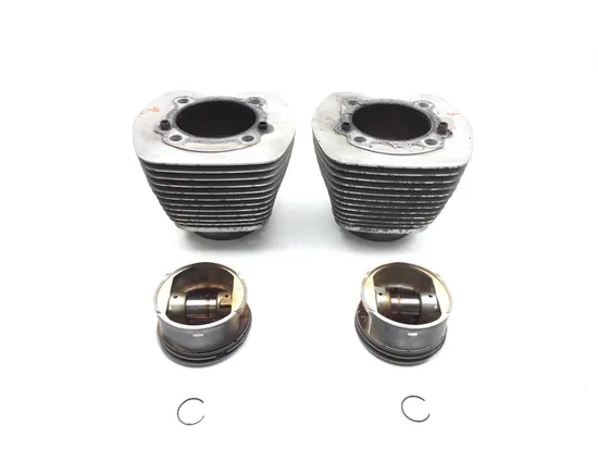 Front Rear Cylinder Jugs w Pistons 2003 Harley Softail Standard EFI FXSTI 2918A
