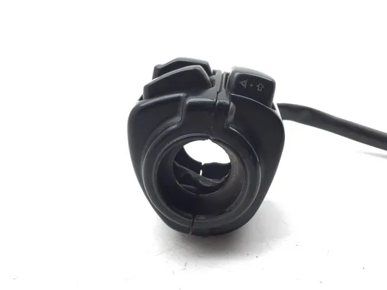 Left Headlight Bar Switch 2003 Harley-Davidson Softail Standard EFI FXSTI 2918A